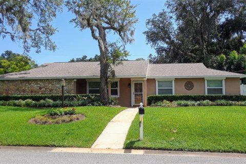 Casa en alquiler en Ormond Beach, Florida, 4 dormitorios, 179.67 m2 № 1898410 - foto 1