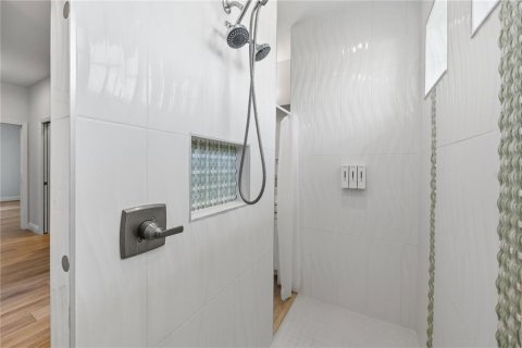 Casa en venta en North Port, Florida, 4 dormitorios, 180.97 m2 № 2225566 - foto 19