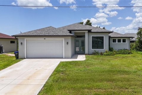 House in North Port, Florida 4 bedrooms, 180.97 sq.m. № 2225566