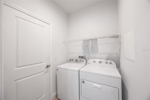 Casa en venta en North Port, Florida, 4 dormitorios, 180.97 m2 № 2225566 - foto 28