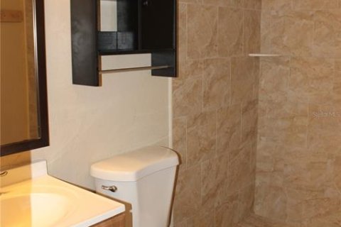 House in Punta Gorda, Florida 4 bedrooms, 214.88 sq.m. № 2232539 - photo 19