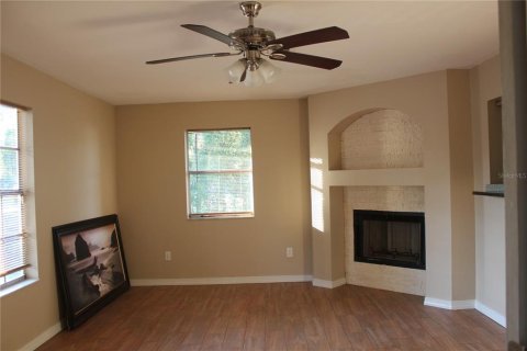 House in Punta Gorda, Florida 4 bedrooms, 214.88 sq.m. № 2232539 - photo 4