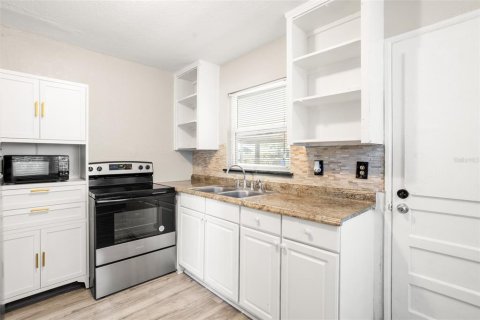 Villa ou maison à vendre à Saint Petersburg, Floride: 2 chambres, 65.4 m2 № 1574955 - photo 6