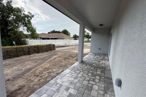 Casa en venta en Deltona, Florida, 4 dormitorios, 172.52 m2 № 1885317 - foto 13