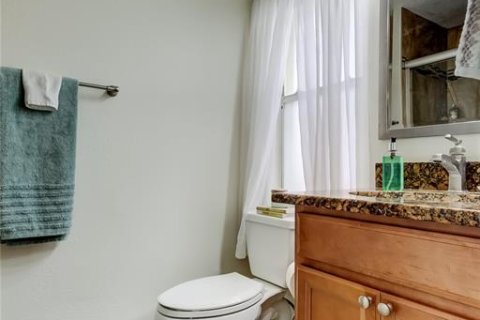House in Clearwater, Florida 2 bedrooms, 128.39 sq.m. № 1899776 - photo 17