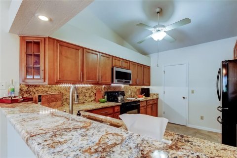 House in Clearwater, Florida 2 bedrooms, 128.39 sq.m. № 1899776 - photo 9