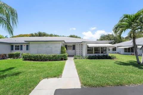 Condo in Delray Beach, Florida, 2 bedrooms № 2192356