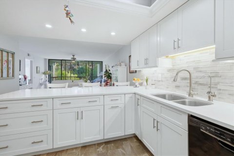 Copropriété à vendre à Sarasota, Floride: 2 chambres, 95.41 m2 № 2119735 - photo 5