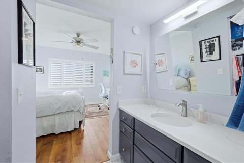 Copropriété à vendre à Sarasota, Floride: 2 chambres, 95.41 m2 № 2119735 - photo 22