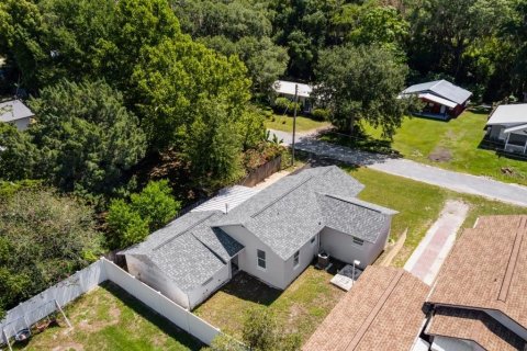 House in Ocklawaha, Florida 2 bedrooms, 86.96 sq.m. № 2388185 - photo 28