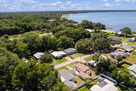 House in Ocklawaha, Florida 2 bedrooms, 86.96 sq.m. № 2388185 - photo 30