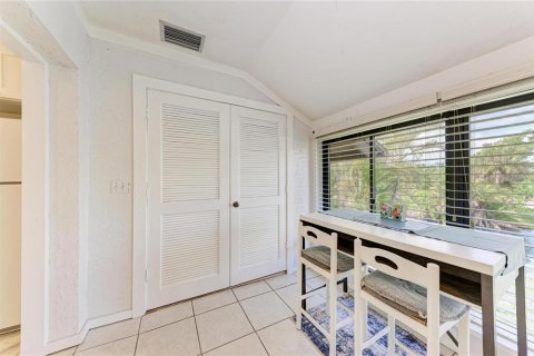 Condo in Bradenton, Florida, 2 bedrooms  № 2237006 - photo 30