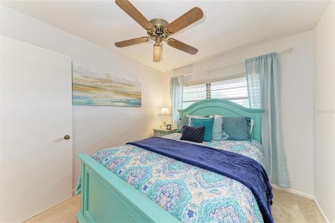 Condo in Bradenton, Florida, 2 bedrooms  № 2237006 - photo 27