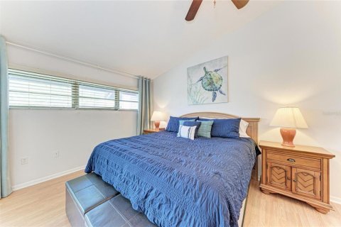 Condo in Bradenton, Florida, 2 bedrooms  № 2237006 - photo 22