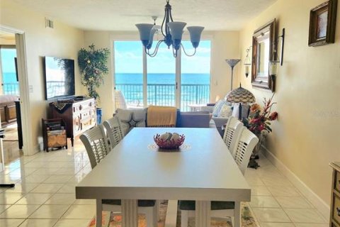 Condo in Port Orange, Florida, 2 bedrooms  № 2212220 - photo 11