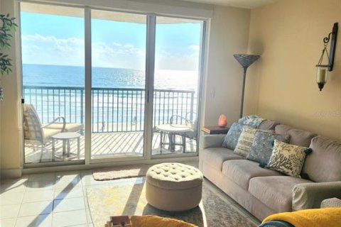 Condo in Port Orange, Florida, 2 bedrooms  № 2212220 - photo 14