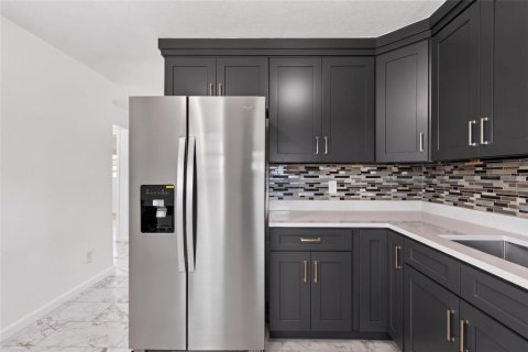 Condominio en venta en South Daytona, Florida, 2 dormitorios, 78.13 m2 № 2228486 - foto 13