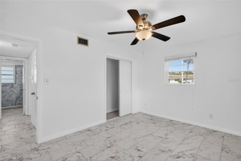 Condominio en venta en South Daytona, Florida, 2 dormitorios, 78.13 m2 № 2228486 - foto 16