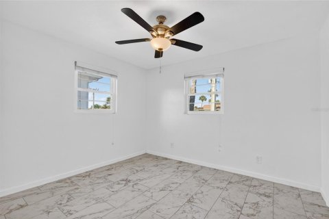 Condominio en venta en South Daytona, Florida, 2 dormitorios, 78.13 m2 № 2228486 - foto 21