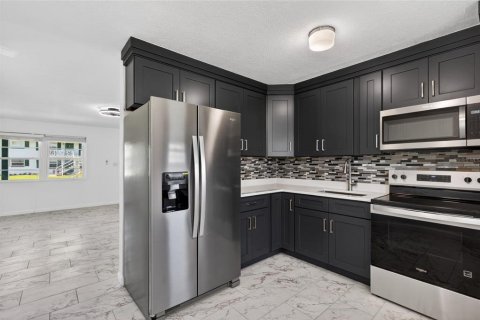 Condominio en venta en South Daytona, Florida, 2 dormitorios, 78.13 m2 № 2228486 - foto 14