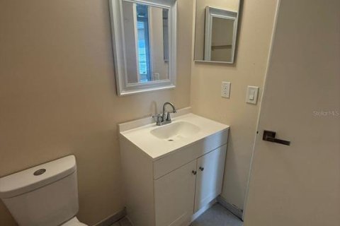 Condominio en alquiler en Orlando, Florida, 2 dormitorios, 76.18 m2 № 1911877 - foto 16