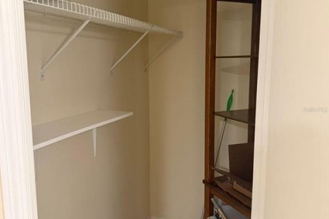 Condominio en alquiler en Orlando, Florida, 2 dormitorios, 76.18 m2 № 1911877 - foto 15