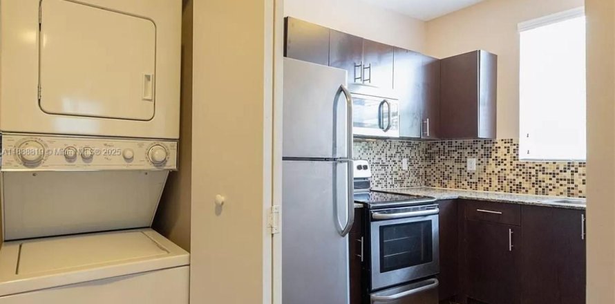 Appartement à Miami, Floride 2 chambres № 1942660