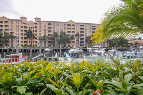 Снять в аренду кондоминиум в Авентура, Флорида 2 спальни, 154.5м2, № 1941190 - фото 24