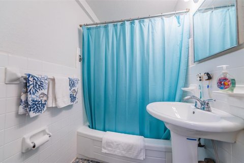 Condominio en venta en Saint Petersburg, Florida, 1 dormitorio, 65.77 m2 № 1735540 - foto 21