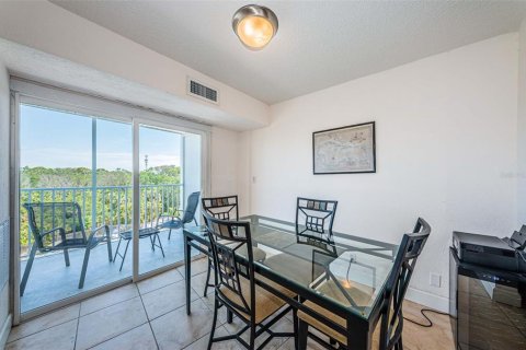 Condominio en venta en Saint Petersburg, Florida, 1 dormitorio, 65.77 m2 № 1735540 - foto 10