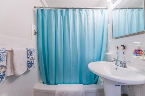 Condominio en venta en Saint Petersburg, Florida, 1 dormitorio, 65.77 m2 № 1735540 - foto 23