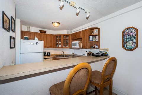 Condominio en venta en Saint Petersburg, Florida, 1 dormitorio, 65.77 m2 № 1735540 - foto 11