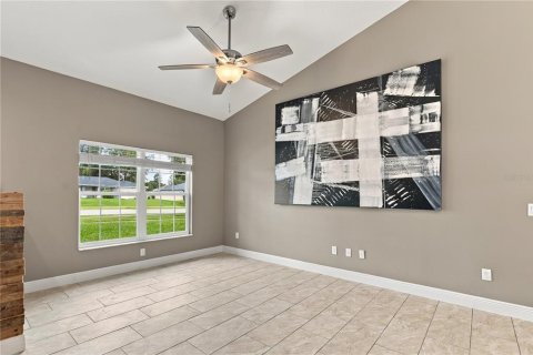 House in Ocala, Florida 4 bedrooms, 156.82 sq.m. № 2393893 - photo 5