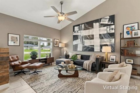 House in Ocala, Florida 4 bedrooms, 156.82 sq.m. № 2393893 - photo 6
