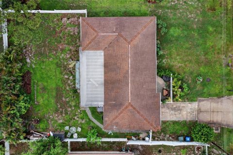 Купить виллу или дом в Сарасота, Флорида 11 комнат, 147.53м2, № 2277179 - фото 23