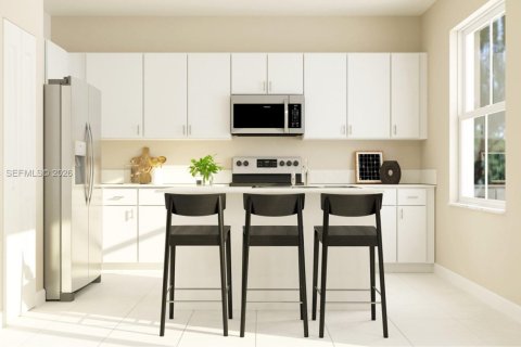 Купить виллу или дом в Хомстед, Флорида 4 спальни, 222.87м2, № 2050370 - фото 2