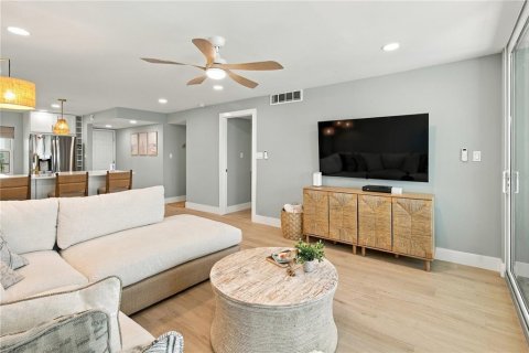 Copropriété à louer à Longboat Key, Floride: 2 chambres, 89.28 m2 № 2384150 - photo 11