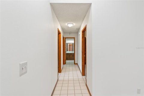 House in Tampa, Florida 3 bedrooms, 150.78 sq.m. № 1792942 - photo 29