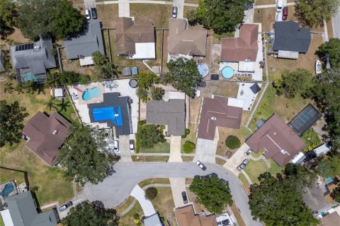 House in Tampa, Florida 3 bedrooms, 150.78 sq.m. № 1792942 - photo 7