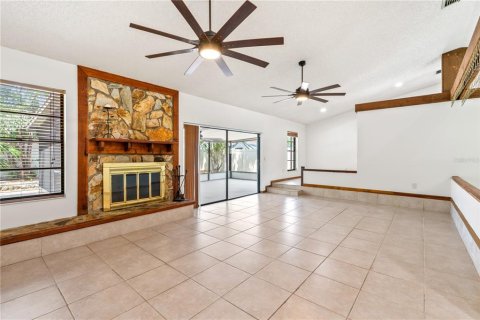 House in Tampa, Florida 3 bedrooms, 150.78 sq.m. № 1792942 - photo 13