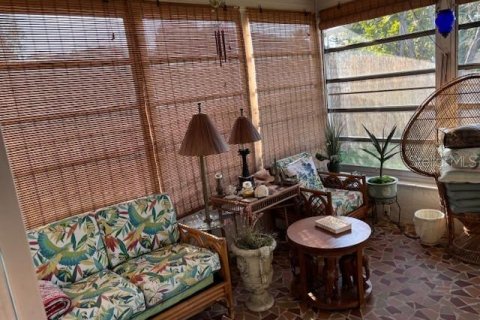 Villa ou maison à vendre à New Port Richey, Floride: 2 chambres, 140.28 m2 № 2325032 - photo 7