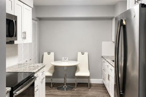Copropriété à louer à Delray Beach, Floride: 1 chambre, 67.26 m2 № 2262563 - photo 4