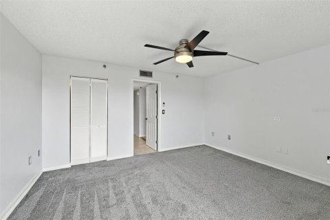 Copropriété à louer à Saint Petersburg, Floride: 1 chambre, 76.64 m2 № 2415097 - photo 15