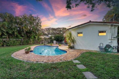 House in Miami Shores, Florida 3 bedrooms, 179.95 sq.m. № 2026872 - photo 8