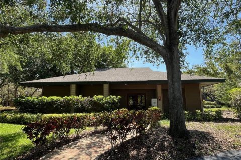 Condo in Palm Harbor, Florida, 2 bedrooms  № 1658263 - photo 27