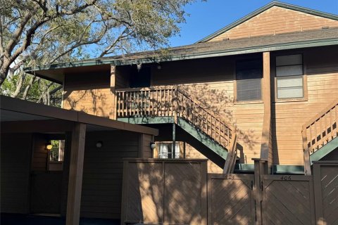Condo in Palm Harbor, Florida, 2 bedrooms  № 1658263 - photo 1