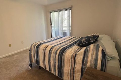 Condo in Palm Harbor, Florida, 2 bedrooms  № 1658263 - photo 14
