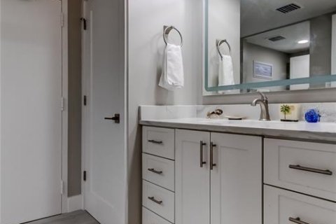 Condominio en venta en Clearwater, Florida, 2 dormitorios, 110.18 m2 № 1844229 - foto 23