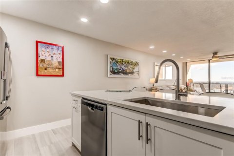 Condominio en venta en Clearwater, Florida, 2 dormitorios, 110.18 m2 № 1844229 - foto 15