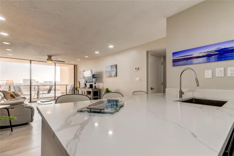 Condominio en venta en Clearwater, Florida, 2 dormitorios, 110.18 m2 № 1844229 - foto 5